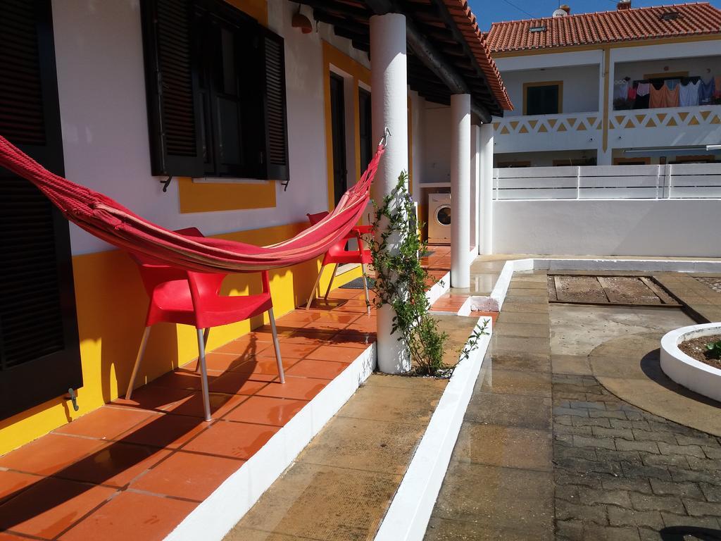 Alojamentos Vitinho 2 - Vila Nova Milfontes Vila Nova de Milfontes Esterno foto
